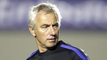 'Los mejores del mundo son Messi, Xavi, Iniesta y Forlán'