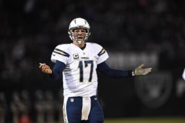 Sin embargo, tras un primer field goal anulado a Lambo y un touchdown de recpci¨®n de Ladarius Green que fue tambi¨¦n anulado tras haberse dado por bueno, Lambo fall¨® el intento definitivo de gol de campo y los Chargers, sorprendentemente, no lograron sumar ning¨²n punto.