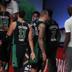 Fractura en los Celtics: gritos y objetos volando en el vestuario