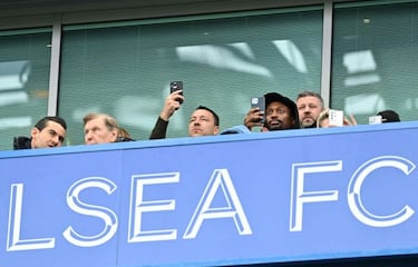 Bidding closed as deadline reached in Chelsea sale