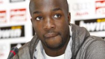 <b>REAL MADRID </b>Lass Diarra, en rueda de prensa.