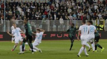 Rijeka-Betis. Cedric consigue empatar el partido.1-1.