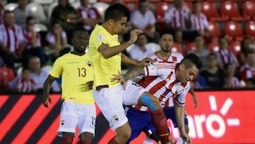 Cristian Noboa, titular ante Paraguay, no podr&aacute; estar ante Colombia.