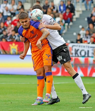 Aprobados y suspensos: el Málaga perpetra otro bodrio