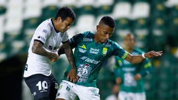 William Tesillo durante un partido con el Club Le&oacute;n.