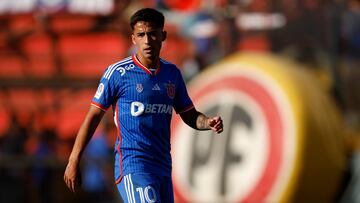Futbol, Universidad de Chile vs Coquimbo Unido.
Fecha 28, campeonato Nacional 2023.
El jugador de Universidad de Chile Lucas Assadi es fotografiado durante el partido de primera division contra Coquimbo Unido disputado en el estadio Santa Laura de Santiago, Chile.
24/11/2023
Andres Pina/Photosport
Football, Universidad de Chile vs Coquimbo Unido.
28th turn, 2023 National Championship.
Universidad de Chile's player Lucas Assadi is pictured during a first division match against Coquimbo Unido at the Santa Laura stadium in Santiago, Chile.
24/11/2023
Andres Pina/Photosport