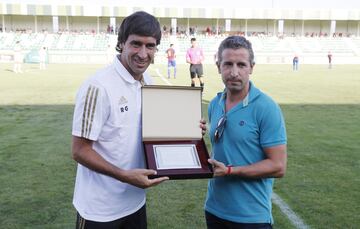 Raúl González Blanco oversaw his first game as Real Madrid Castilla against Gimnastica Segoviana at the Municipal de La Albuera.