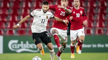 Yannick Carrasco, durante el Dinamarca-B&eacute;lgica.