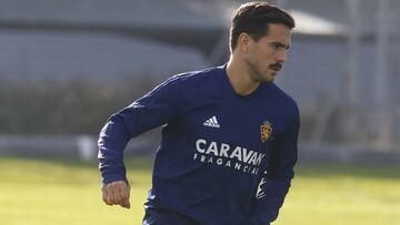 Javi Ros en un entrenamiento del Real Zaragoza.