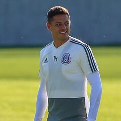Chicharito: “Sería muy arrogante exigir una convocatoria”