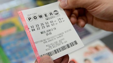 Powerball es una de las loterías más populares en Estados Unidos. Te compartimos los números que más se repiten y los más probables para ganar premios.