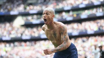 LONDON, ENGLAND - SEPTEMBER 03: Tottenham Hotspur's Richarlison celebrates but his goal was disallowed by VAR during the Premier League match between Tottenham Hotspur and Fulham FC at Tottenham Hotspur Stadium on September 3, 2022 in London, United Kingdom. (Photo by Rob Newell - CameraSport via Getty Images)