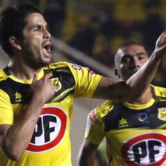 San Luis sufre para derrotar a Cobresal y se aleja del fondo