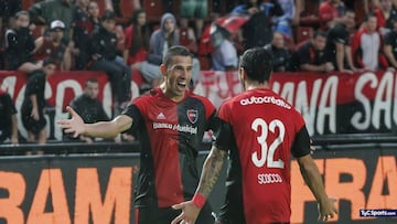 (Rosario, Argentina, 2 de enero de 1981) comenz¨® en las categor¨ªas inferiores del Newell?s. En 2002 ficha por el Espanyol y posteriormente jugar¨ªa en el Atl¨¦tico de Madrid, y en el Liverpool, antes de regresar al f¨²tbol argentino al Newell's, Pe?arol y de vuelta al Newell's donde anunci¨® su retirada del f¨²tbol profesional pero todav¨ªa tiene f¨²tbol en sus botas y actualmente juega de manera amateur en el Hughes F. C. De la Liga Venadense de F¨²tbol.