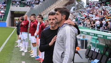 Ania saluda Paunovic