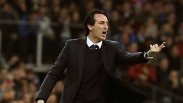 Emery señala al árbitro: "Su trabajo es pitar penalti si lo hay"