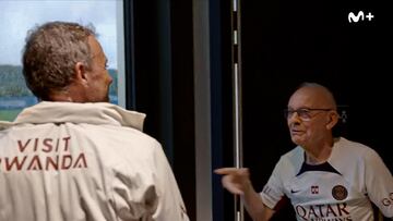 Día oscuro, diluvia en París y Luis Enrique alucina a toda la ciudad deportiva haciendo ‘earthing’