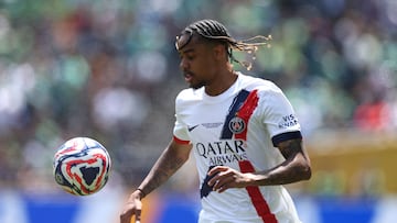 Barcola tiene la llave para evitar ¡el descenso administrativo del Olympique de Lyon!