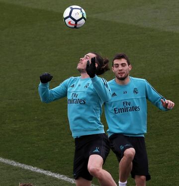 Bale y Kovacic.