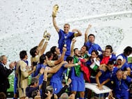 BERLIN, GERMANY - JULY 9: Fabio Cannavaro of Italy celebrates by Lifting the World Cup trophy after winning the 2006 FIFA World Cup Final Match match between Italy and France at Olympiastadion on July 9, 2006 in Berlin, Germany. (Photo by Stewart Kendall/Sportsphoto/Allstar via Getty Images)
