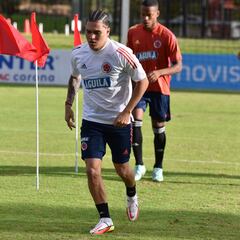 Juan Fernando Quintero se adelanta y ya entrena en Bogotá