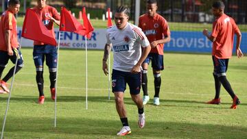 Juan Fernando Quintero se adelanta y ya entrena en Bogotá