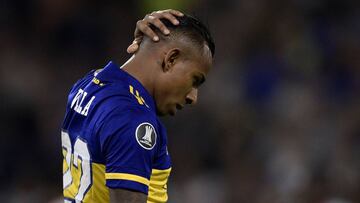 Colombian forward Sebastian Villa, of Argentina's Boca Juniors, reacts after missing a chance to score against Colombia's Independiente Medellin during the Copa Libertadores group H football match at La Bombonera stadium, in Buenos Aires, on March 10, 2020. - Boca Juniors announced on April 28, 2020 it will take the "corresponding measures" after Villa was accused of gender violence by his girlfriend, who published pictures of her beaten body. (Photo by JUAN MABROMATA / AFP)