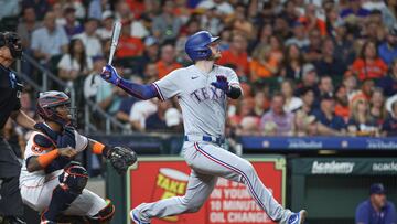 The All Star catcher has been placed on the ten-day injured list with left wrist pain, with the Dallas press saying that surgery may be needed.