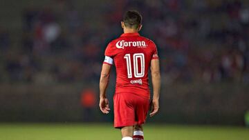 El veterano mediocampista, con 41 años de edad, se retiró tras el fin del Clausura 2017 y volvió para decir adiós frente a la afición toluqueña en el partido del Centenario.