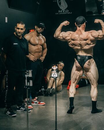 Chris Bumstead se llevó el primer puesto por delante de Chris Bumstead y Chris Bumstead. 