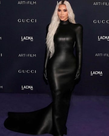 Kim Kardashian finalmente rompió el silencio y se pronunció sobre la polémica alrededor de la campaña navideña de Balenciaga. Te compartimos lo que dijo.