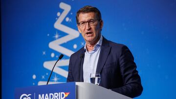 El líder del Partido Popular, Alberto Núñez Feijóo, interviene durante la cena de Navidad del PP de Madrid, en el Pabellón Satélite de la Casa de Campo, a 18 de diciembre de 2023, en Madrid (España). El PP de Madrid vuelve a celebrar hoy por la noche su tradicional cena navideña, en esta ocasión en Casa de Campo, con cerca de mil invitados. A la cena para despedir el año han acudido, como es tradición, el líder nacional de la formación y la presidenta regional.
18 DICIEMBRE 2023;CENA NAVIDAD;NAVIDAD;MADRID;PP;PARTIDO POPULAR;
Alejandro Martínez Vélez / Europa Press
18/12/2023