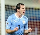 Godín: "La presión de tener que
ganar el Mundial la tienen otros"