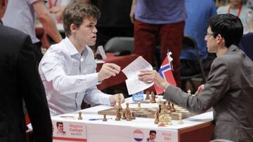 El campeón Carlsen pierde contra el georgiano Pantsulaia