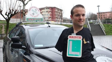 El Sepia Hernández: pies y cabeza