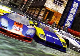 Scud Race: el mítico juego de carreras de Sega potenciado por la tecnología militar de Lockheed Martin