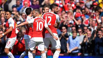 Alexis y Giroud lideran triunfo de Arsenal que quedó segundo