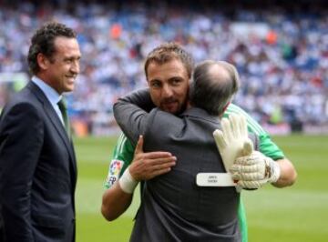 Dudek recibió una cariñosa despedida del Bernabéu.