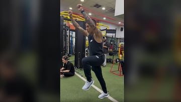 Eduardo Vargas entrena con el PF de Arturo Vidal mientras se define su vuelta a la U: el video que ilusiona a los hinchas
