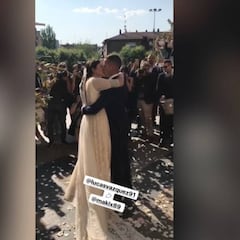 Lucas Vázquez ya se ha casado: pétalos y beso con Macarena