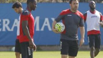 Sergio junto a Diop.
