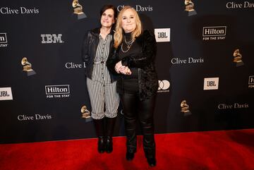 Melissa Etheridge y Linda Wallem.