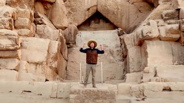 Un reconocido youtuber se adentra en las pirámides de Egipto y sorprende una misteriosa inscripción de más de cuatro milenios de antigüedad