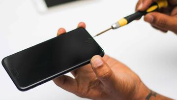 Apple cambia su política de reparación de iPhones fuera de garantía, más opciones