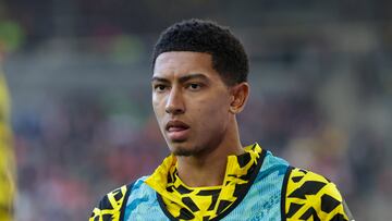 DORTMUND (Germany), 04/10/2025.- Jobe Bellingham of Dortmund reacts during the German Bundesliga soccer match between Borussia Dortmund and RB Leipzigin Leverkusen, Germany, 04 October 2025. (Alemania) EFE/EPA/CHRISTOPHER NEUNDORF CONDITIONS - ATTENTION: The DFL regulations prohibit any use of photographs as image sequences and/or quasi-video.