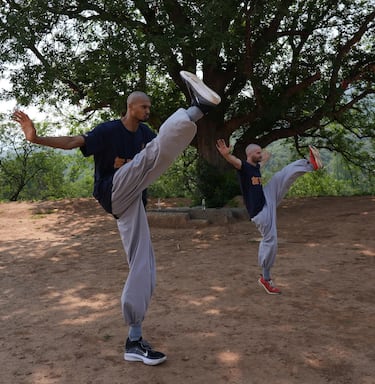Al jugador franquicia de los Spurs le diagnosticaron una trombosis venosa profunda en el hombro derecho y cerró su segundo curso con sólo 46 partidos en su haber.