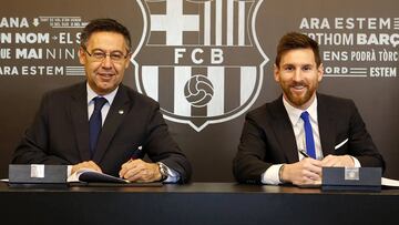 Josep Maria Bartomeu, con Leo Messi.