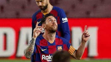 Messi celebra un gol ante Osasuna.