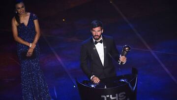 Alisson, mejor portero en los premios The Best