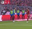 Uno de esos goles del Bayern que aterroriza ver y nada menos que a la mejor defensa de la liga